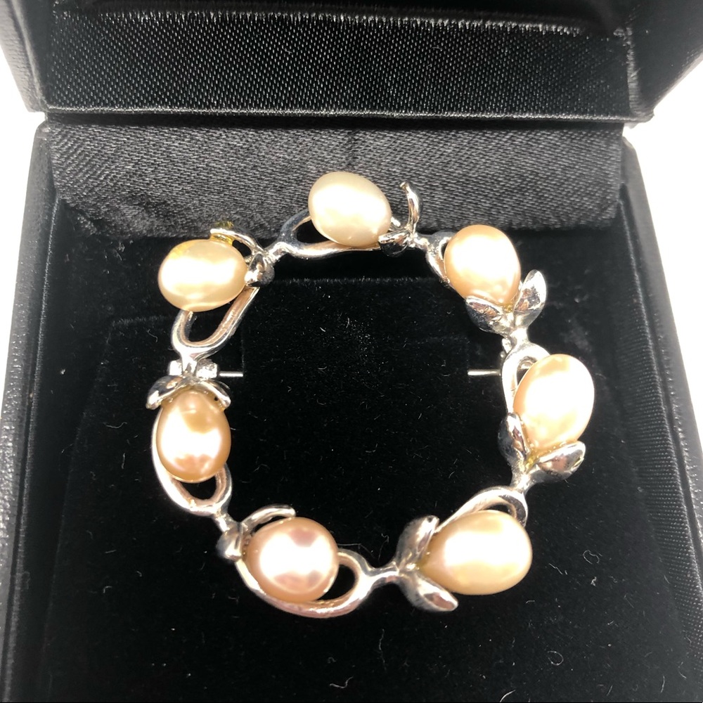My Pacific Pearls Pink Pearl & Silver Brooch